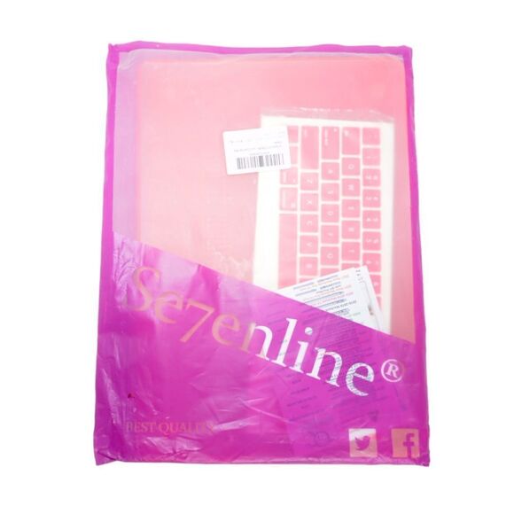 NWT Pink Macbook Pro 15” A1707 / A1990 Case with Silicone Keyboard Cover - Picture 1 of 4